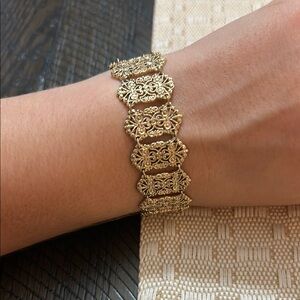 Elegant Gold Filigree Bracelet